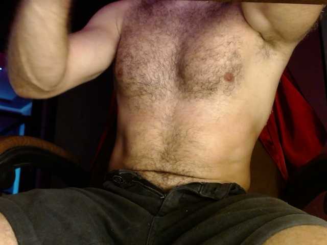 Live sex webcam photo for BigDick1387 #291599136