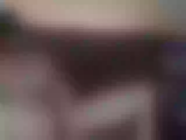 Live sex webcam photo for BigEnergy82 #292281576