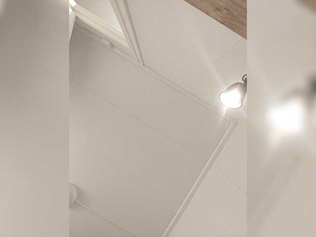 Live sex webcam photo for BigIvannn #278118285