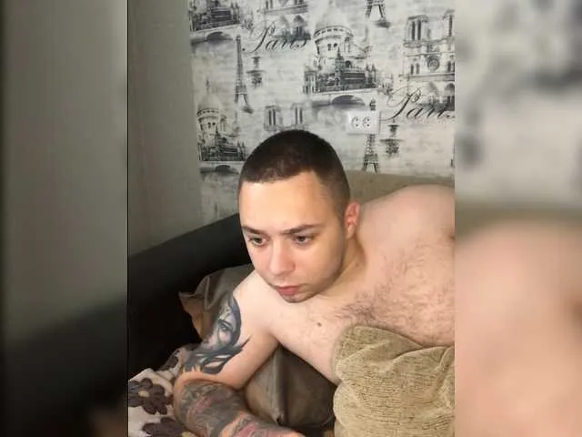 Live sex webcam photo for BigSherif #273612414