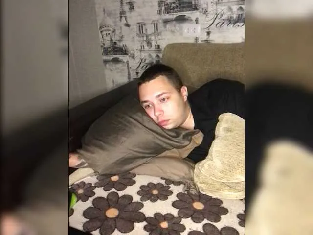 Live sex webcam photo for BigSherif #273799227