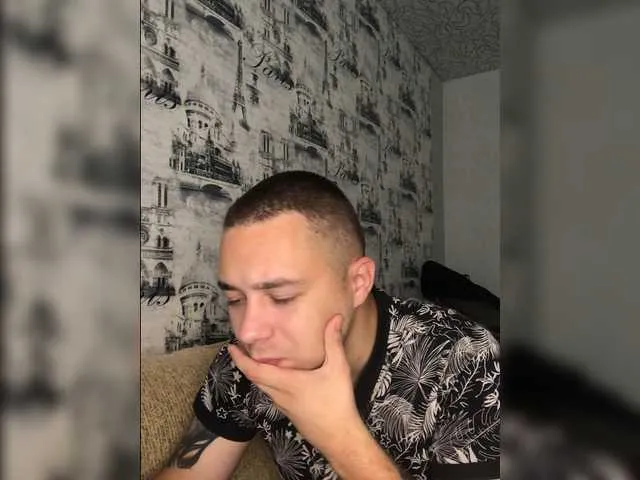 Live sex webcam photo for BigSherif #274247742