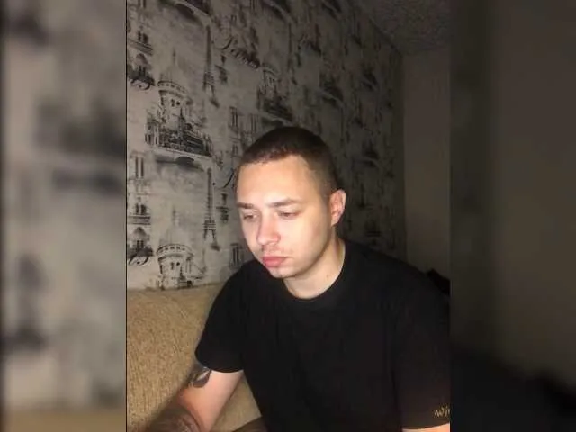 Live sex webcam photo for BigSherif #274332763