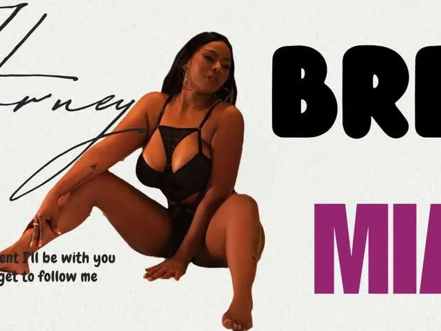 Live sex webcam photo for Bigbootymia #292210708