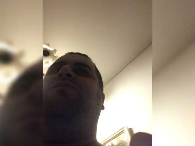 Live sex webcam photo for Bigboy2202 #277133639