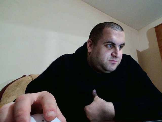 Live sex webcam photo for Bigboy2202 #277320122