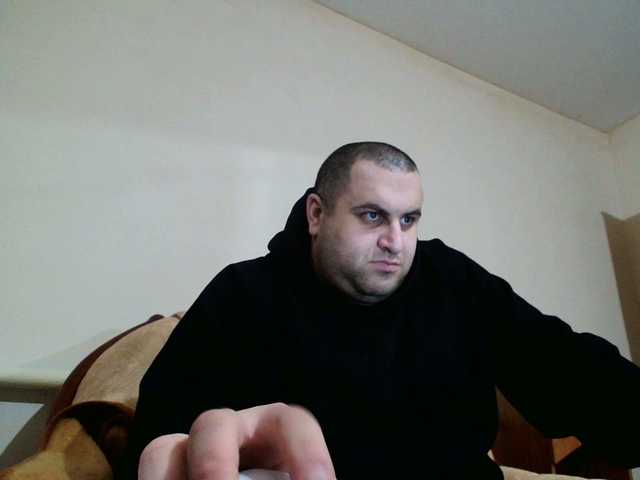 Live sex webcam photo for Bigboy2202 #277327247