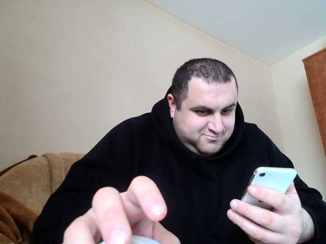 Live sex webcam photo for Bigboy2202 #277421760