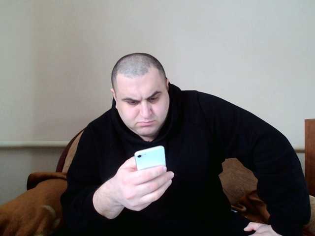 Live sex webcam photo for Bigboy2202 #277428897