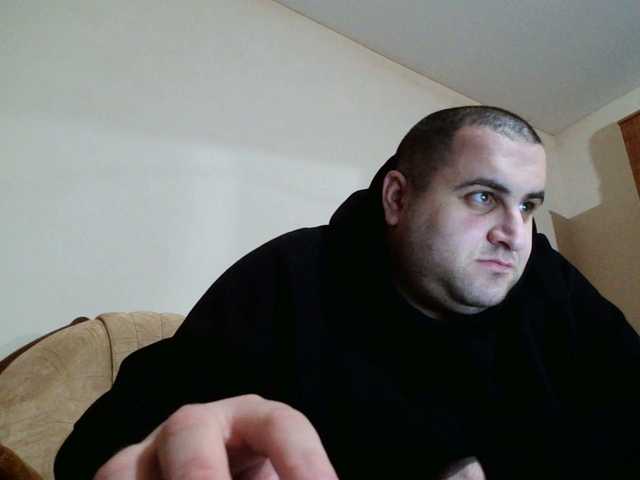 Live sex webcam photo for Bigboy2202 #277456746