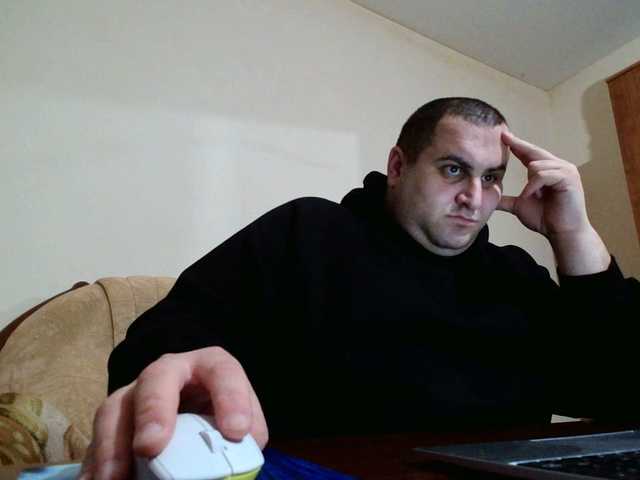 Live sex webcam photo for Bigboy2202 #277510422