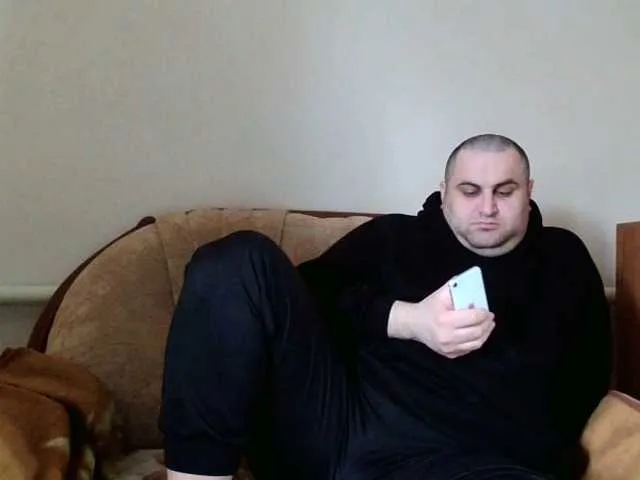 Live sex webcam photo for Bigboy2202 #277669614