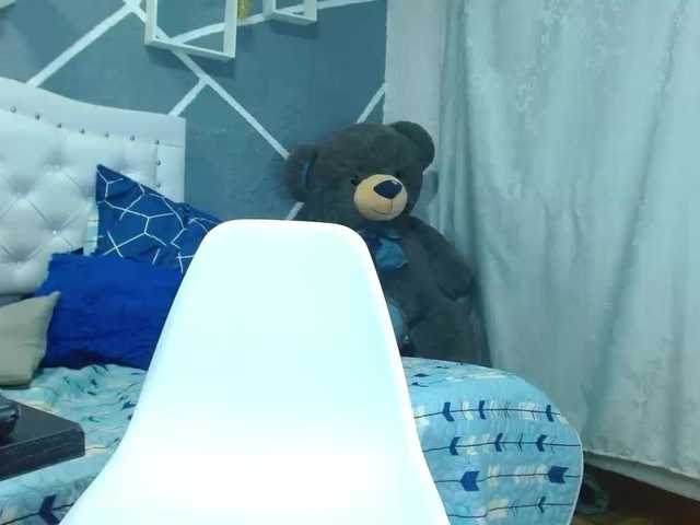 Live sex webcam photo for Bigcocoa- #276730182