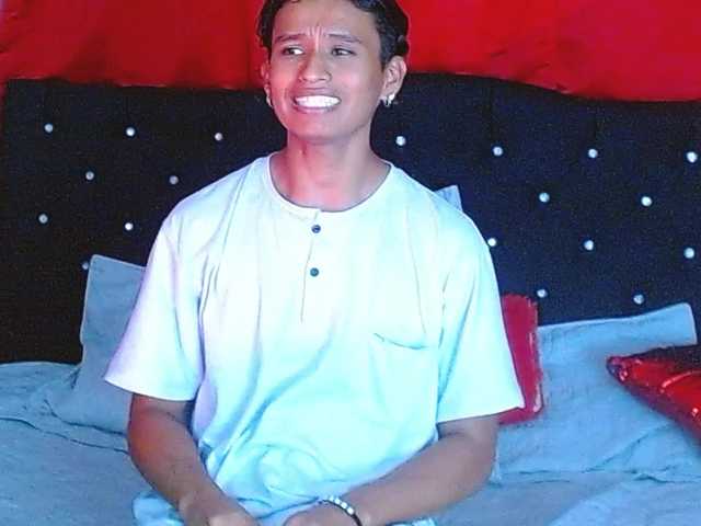 Live sex webcam photo for Bigcocoa- #276888745