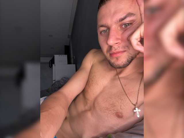 Live sex webcam photo for Bigleg22 #276921586