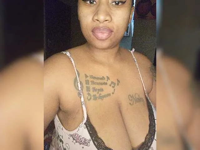 Live sex webcam photo for Bigmelons
