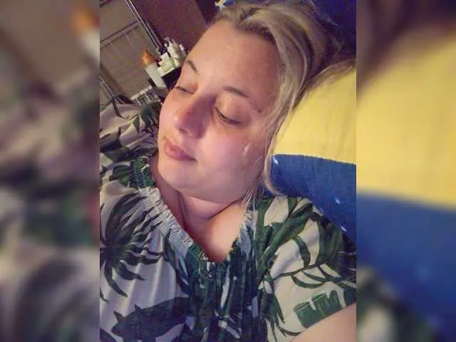 Live sex webcam photo for Bigtitsbaby90 #276321485