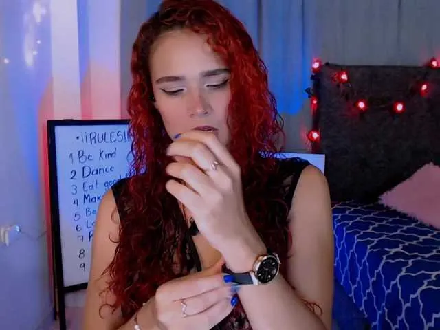 Live sex webcam photo for Bikergiirl #290398661