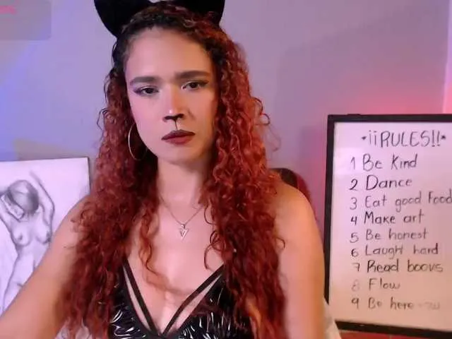 Live sex webcam photo for Bikergiirl #292109321