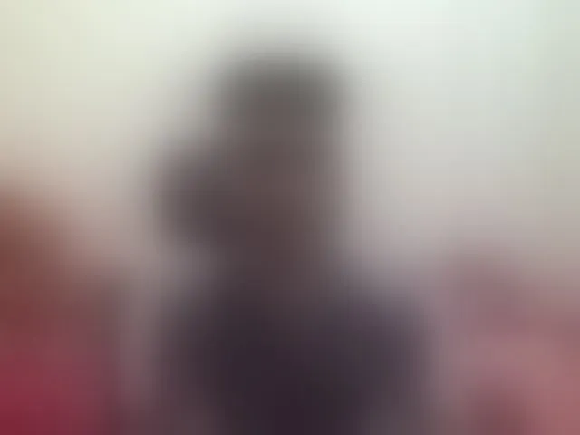Live sex webcam photo for Bikrom1999 #293873074