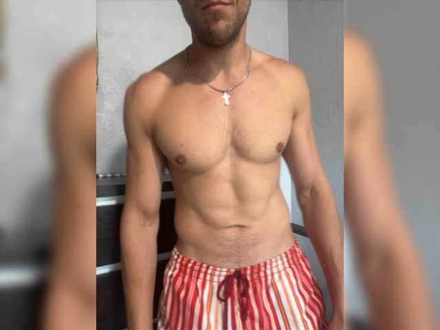 Live sex webcam photo for BingoGolik #276078820