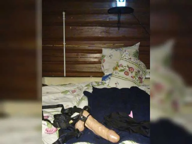 Live sex webcam photo for Bisexuale48 #276867934