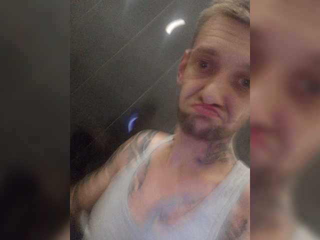 Live sex webcam photo for Bispbilyshenka #276220701