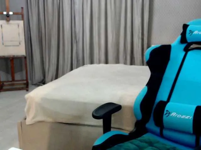 Live sex webcam photo for BissMiss #275550618