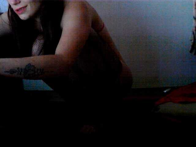 Live sex webcam photo for Biyatch #273849388