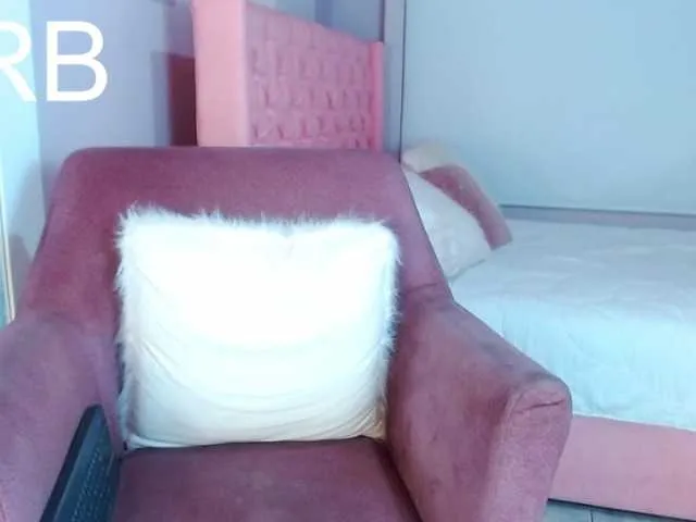 Live sex webcam photo for Bkyowwen #273047423