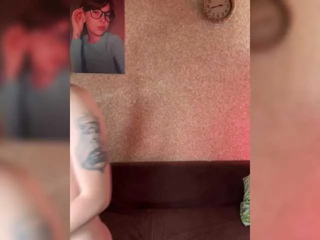 Live sex webcam photo for Blaackberry #291152998