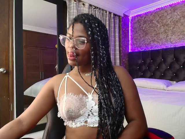 Live sex webcam photo for Black-Barbie #292041073