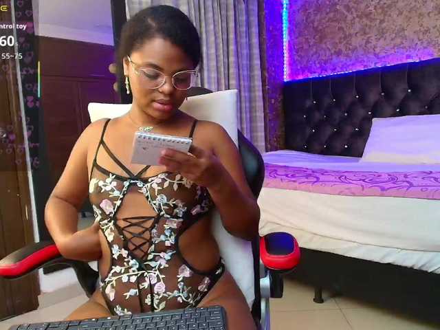 Live sex webcam photo for Black-Barbie #292220556