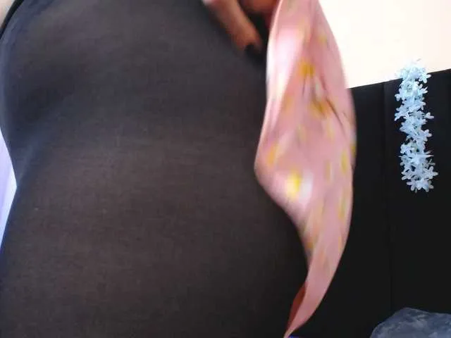 Live sex webcam photo for Black-Moonn- #276796628