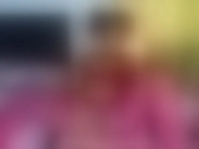 Live sex webcam photo for Black-gem18 #293209116