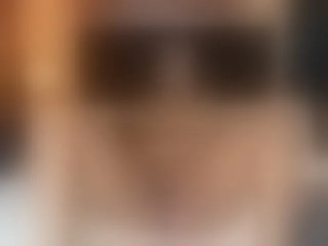 Live sex webcam photo for Black-gem18 #293913578