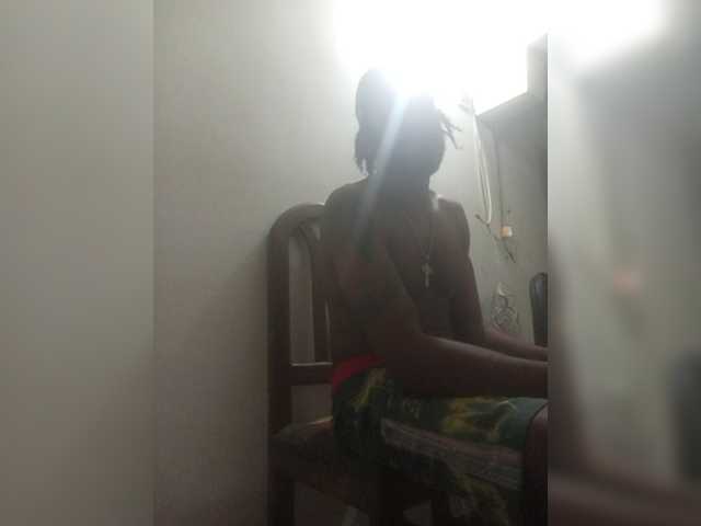 Live sex webcam photo for Black01back #276876266