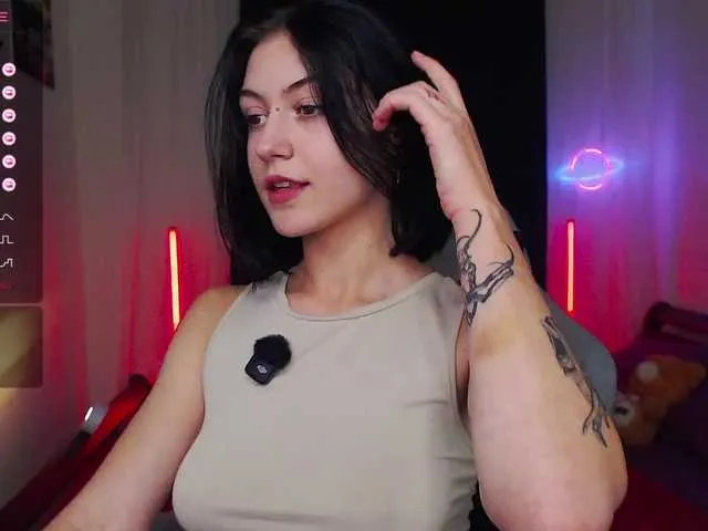 Live sex webcam photo for BlackAngell #292395150