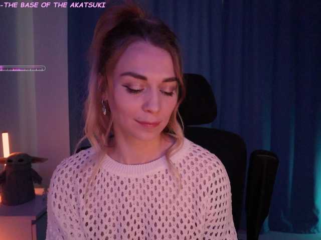 Live sex webcam photo for BlackMonro #290573695