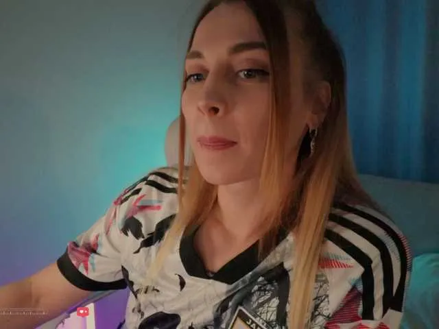 Live sex webcam photo for BlackMonro #291233915