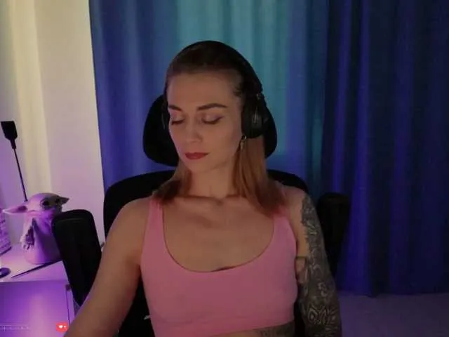 Live sex webcam photo for BlackMonro #291441774