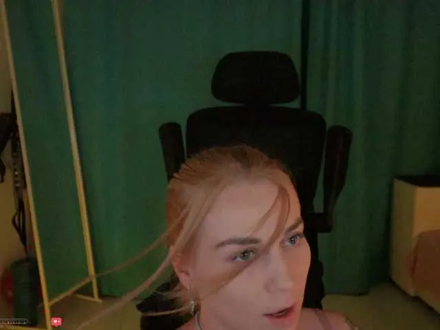 Live sex webcam photo for BlackMonro #291580474