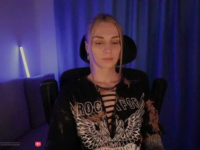 Live sex webcam photo for BlackMonro #291918288