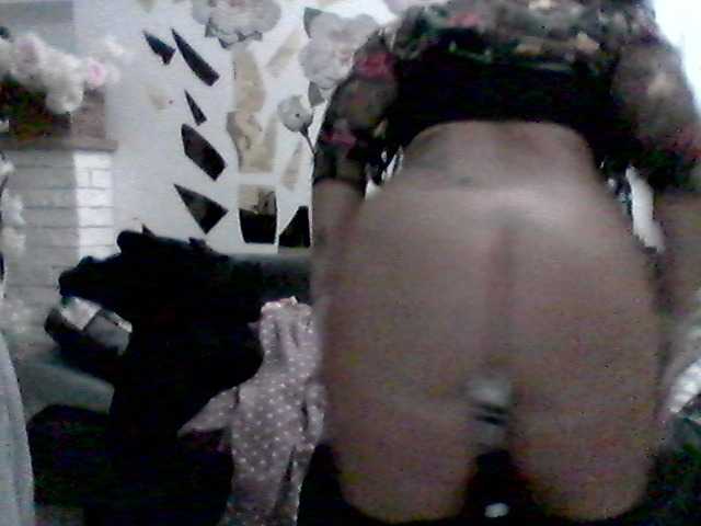 Live sex webcam photo for BlackMooon #290236265