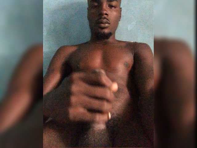 Live sex webcam photo for BlackR15 #275842810