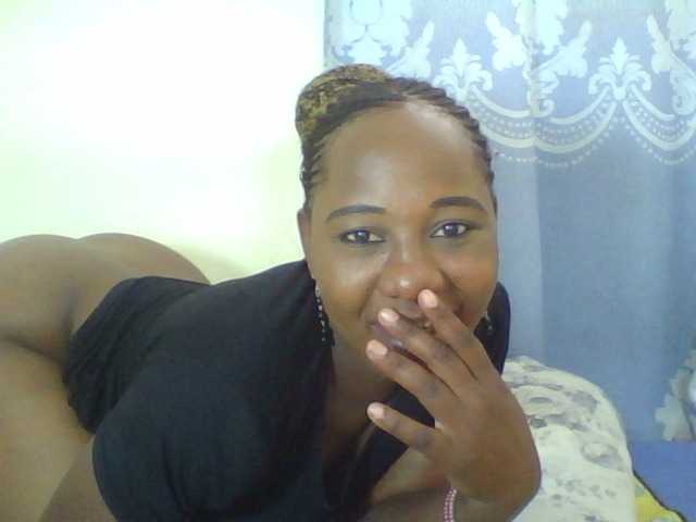 Live sex webcam photo for Blackcutegal #275637635