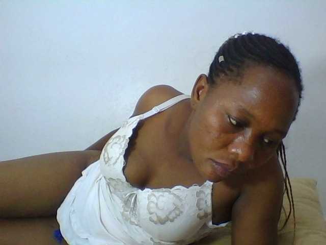 Live sex webcam photo for Blackcutegal #275820424