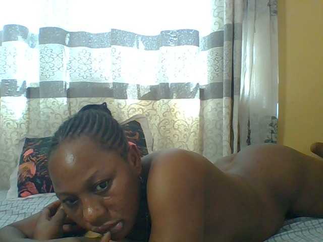 Live sex webcam photo for Blackcutegal #276298534