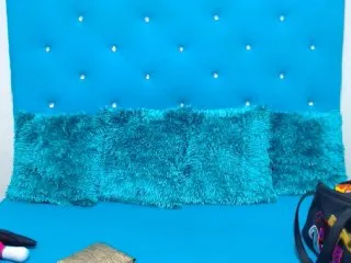 Live sex webcam photo for Blackdoll1 #149255698
