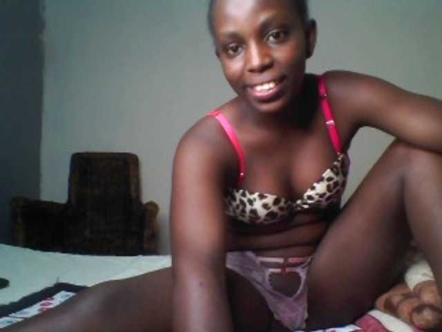 Live sex webcam photo for Blackebony #291233412